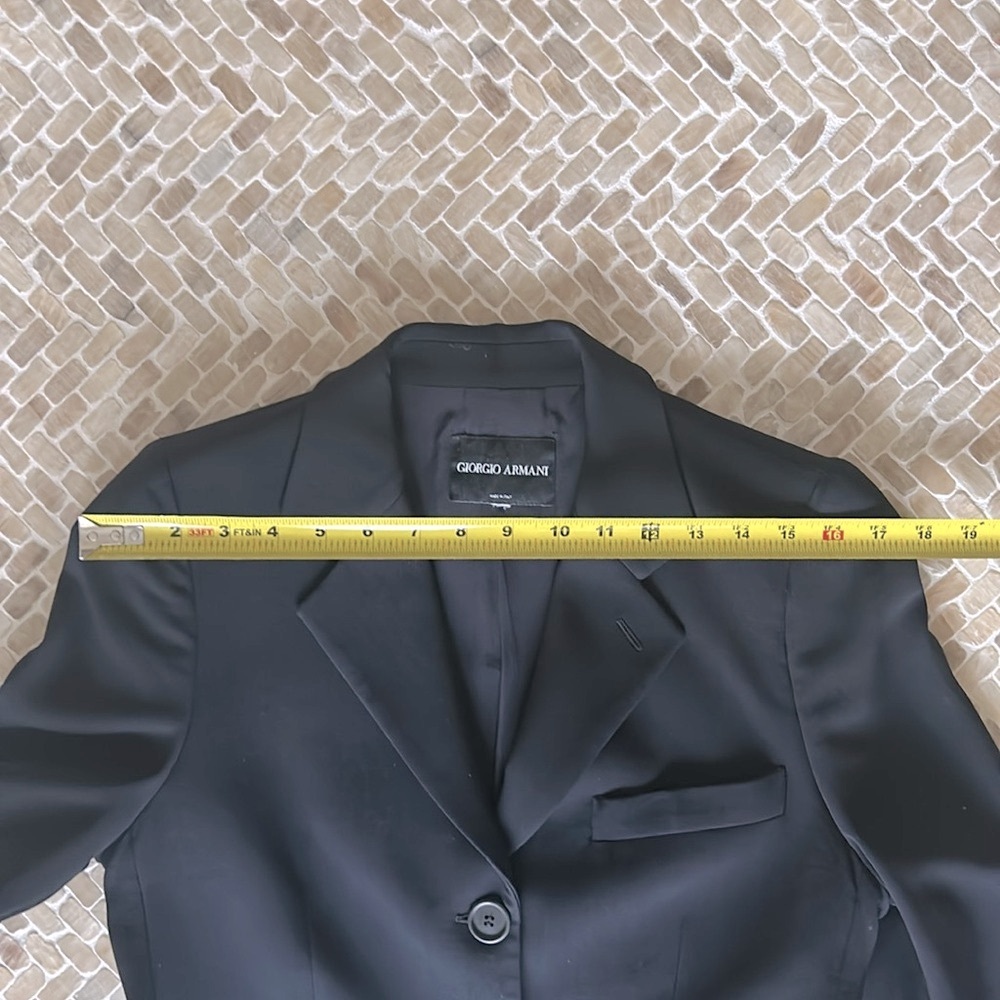 VTG GIORGIO ARMANI Ladies Pant Suit, Sz 8, black - Picture 17 of 17